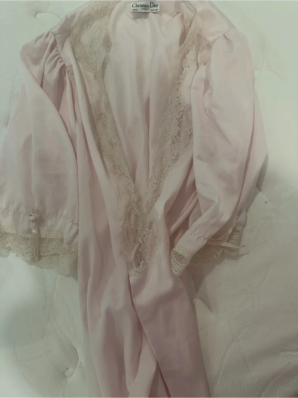 Vintage Christian Dior Pale Pink Lace-Trim robe collectors piece
